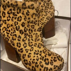 Jeffrey Campbell cheetah print pony-hair-like booties size 6